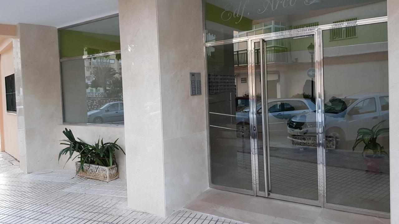 Beautiful Apartment In Third Line Beach Boliches Fuengirola Kültér fotó